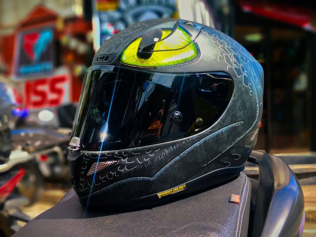 agv helmet in cebu STREETMODULAR MOTORCYCLE  Motoworld Philippines Shell100% carbon fiber AGV Pista GP RR Helmet