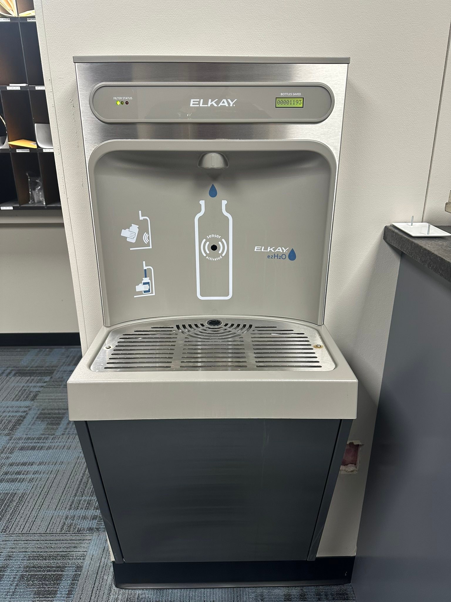 ドナ Greenfield police department saves 1193 bottles with new filling