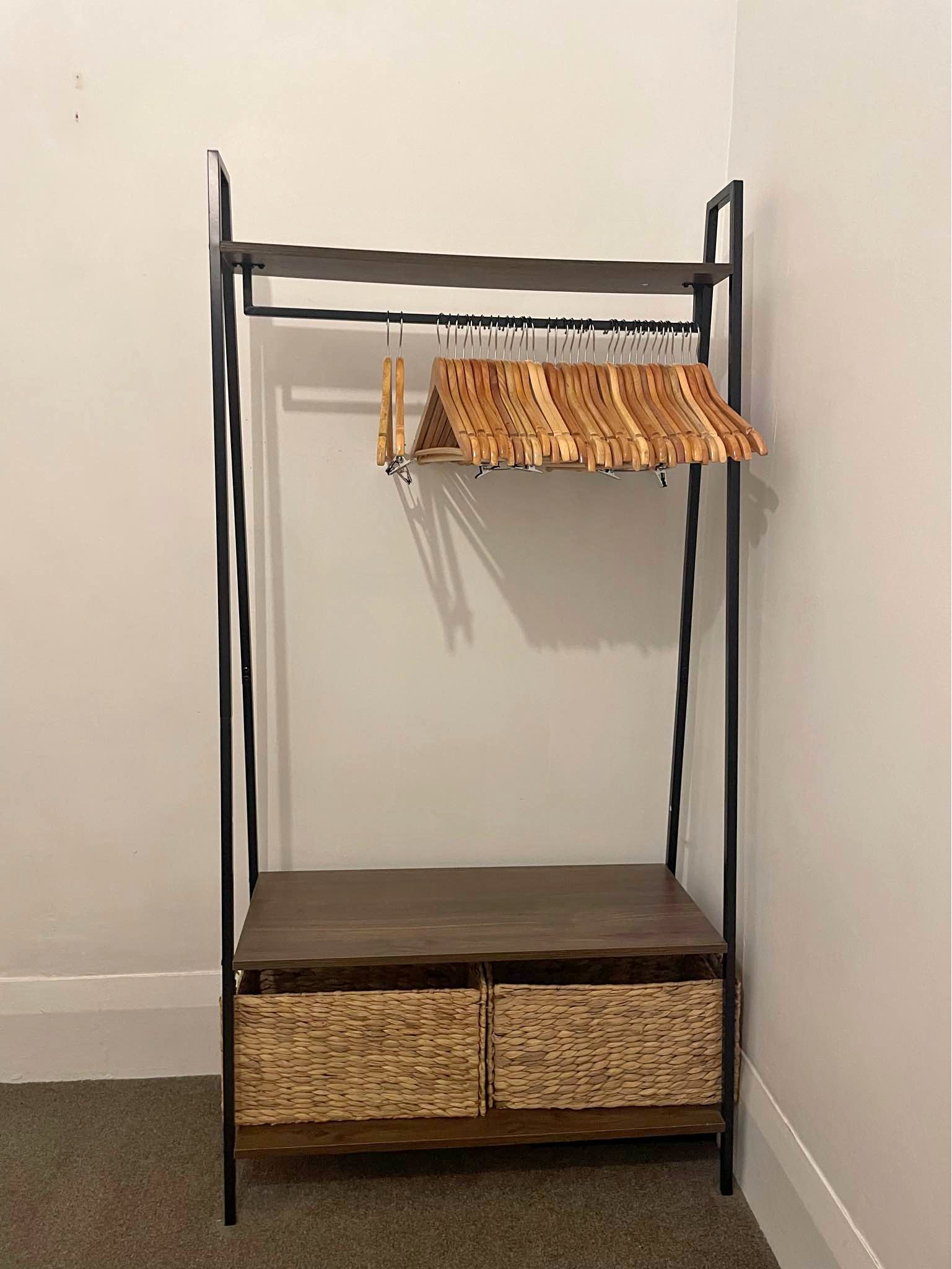 Clothes rail. - Garment Racks - Auckland, New Zealand | Facebook ...