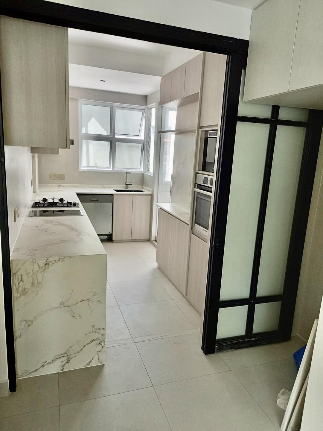 Sun Rong Renovation and Construction