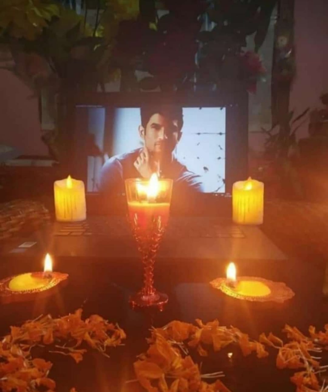 Artsy Rohit - Happy Birthday SSR Guys Please share to...