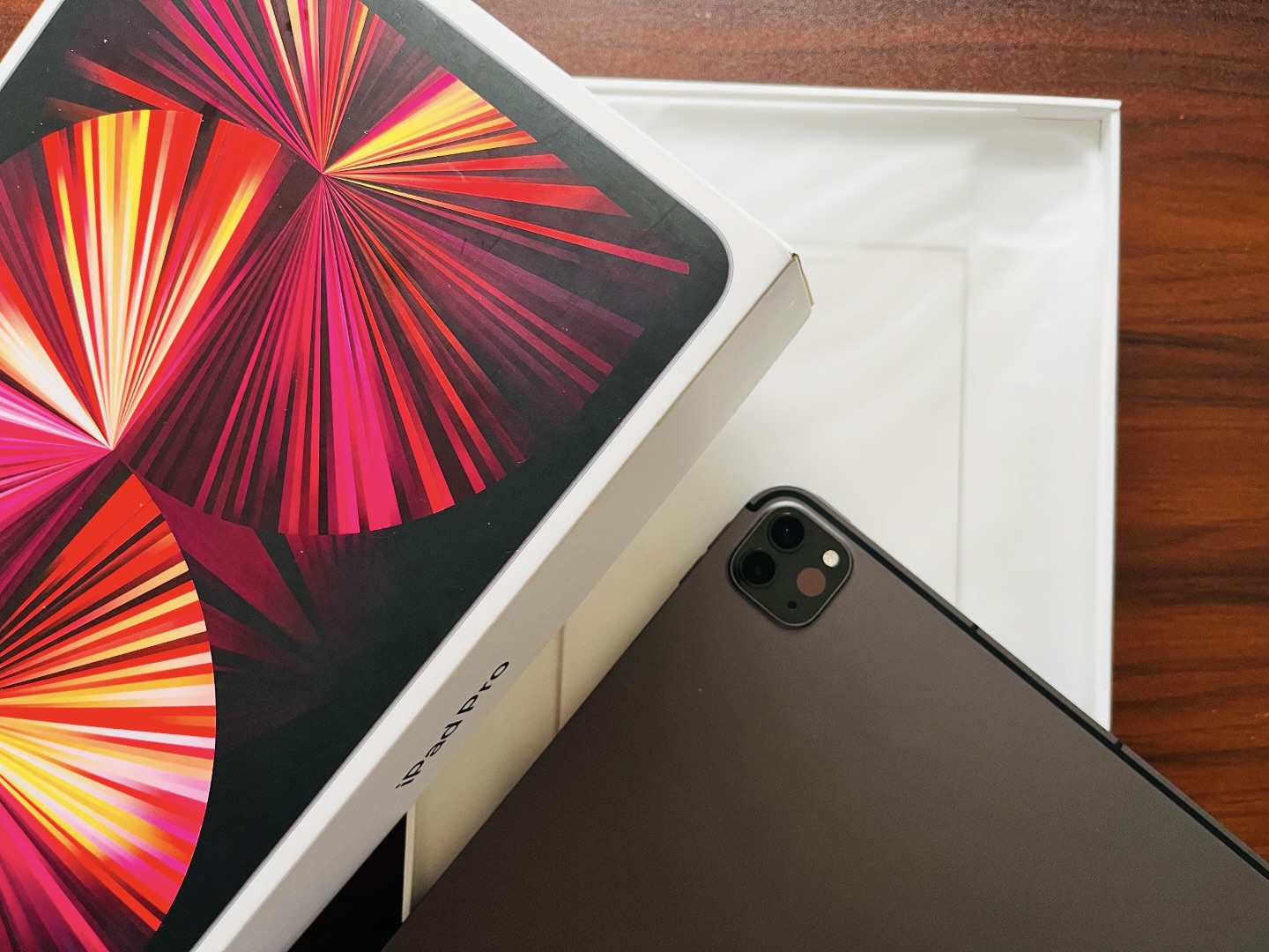 Apple iPad Pro M1 (3rd Generation) • 100% Brand new condition 