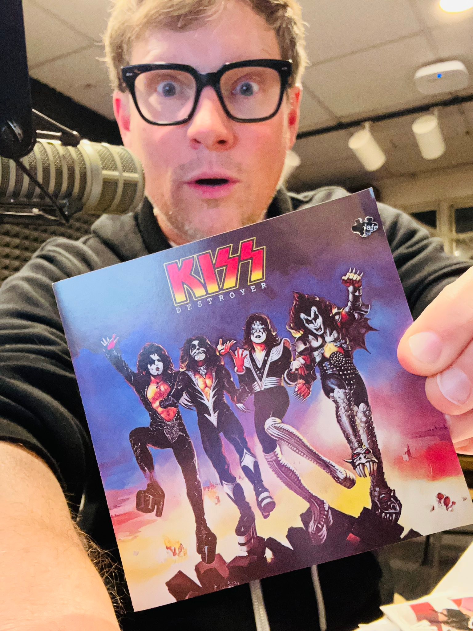 DJ SHAXX - Love ‘em or hate ‘em, here’s a little KISS... | Facebook