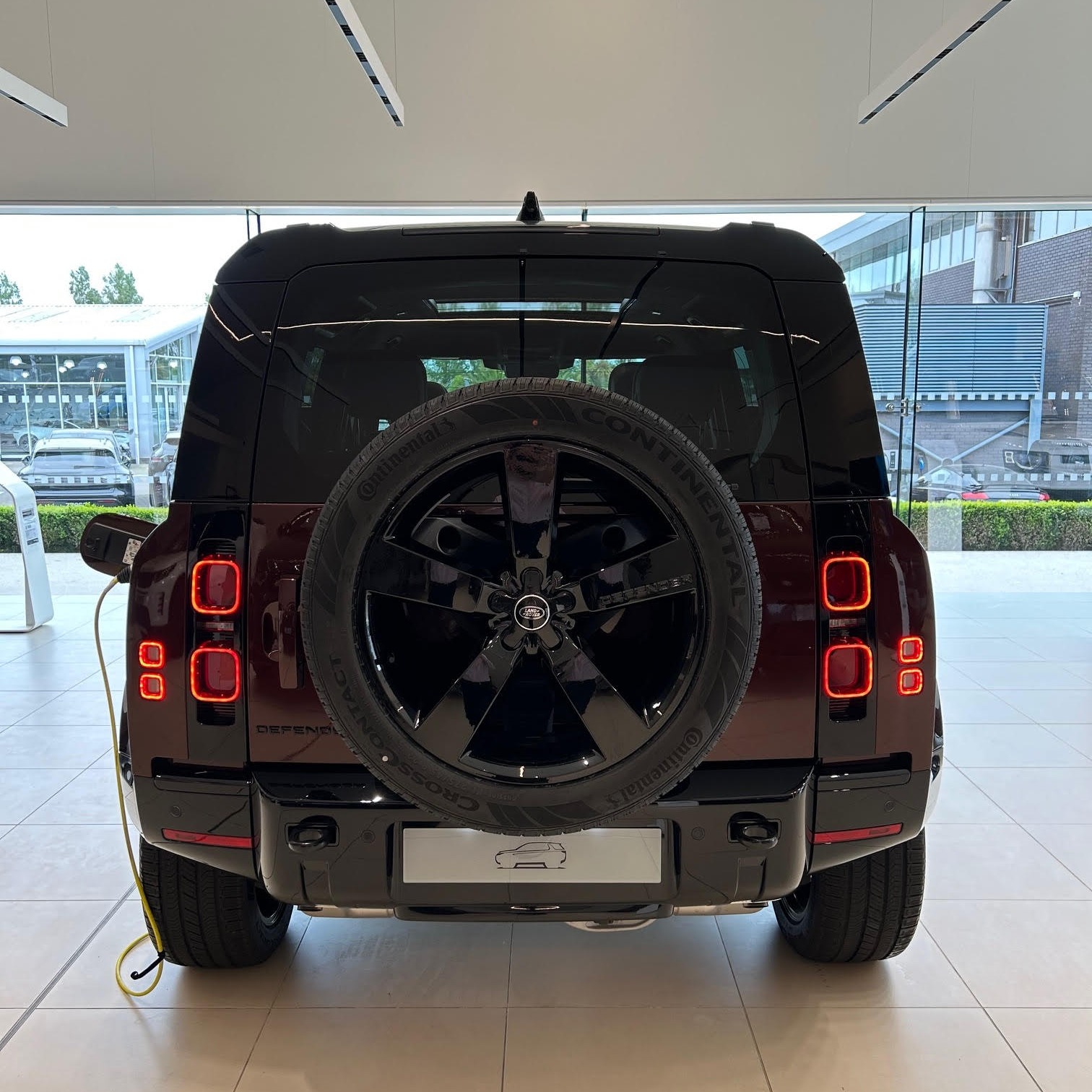Van - 1 Only Special Edition - Brand New Land Rover Defender P300e ...