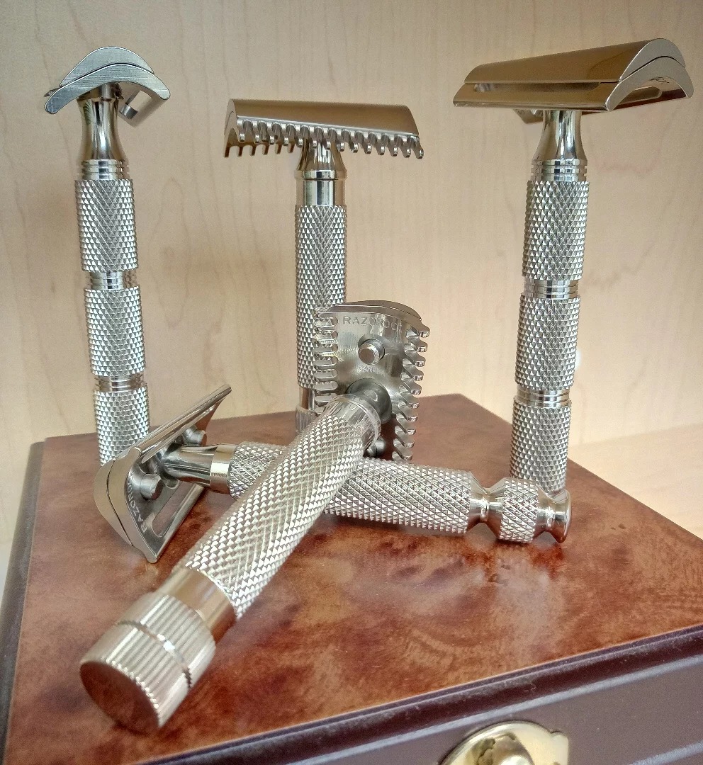 Razorock daily smooth and grooved razors