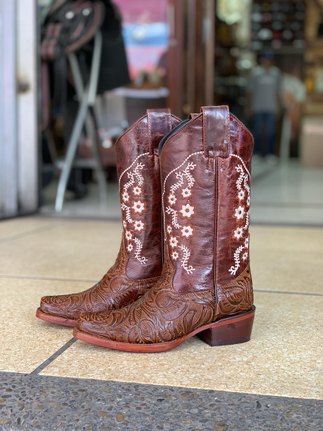 JW Ranch Johann Garcia | León