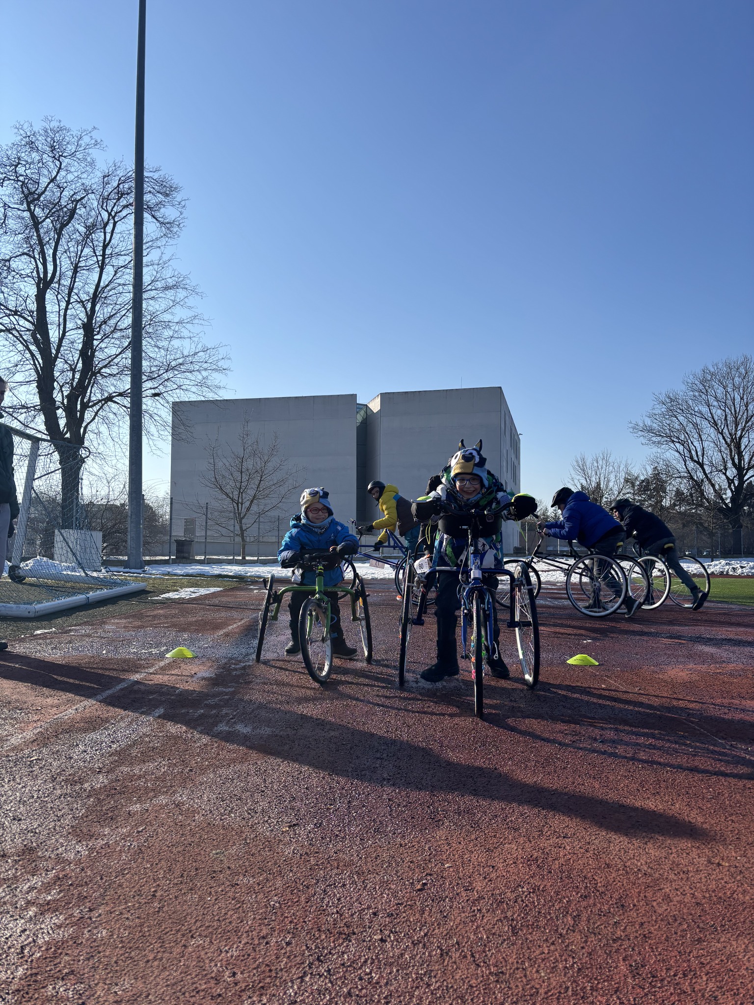 Frame Running Poland