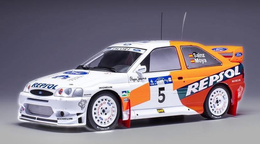 1/18 Ford Escort WRC models by ixo