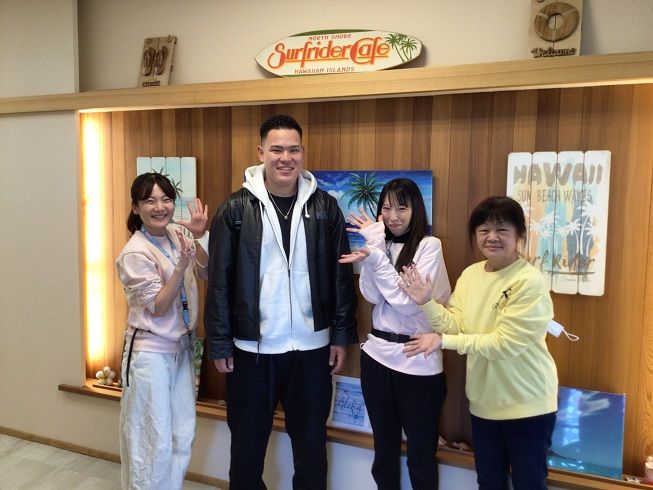 千葉ロッテマリーンズの村山 亮介 選手が、ご卒業されました