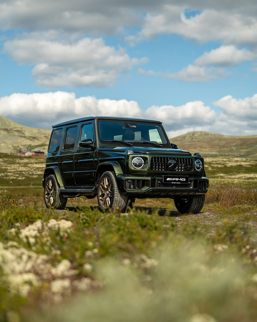 Mercedes-Benz - With a handcrafted 577-hp V8 engine and three lockable ...