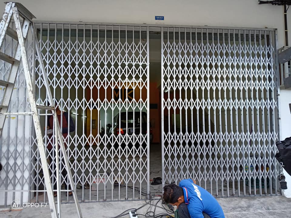 Nak Buat Pintu Gunting Untuk Kedai Perniagaan Syamil Facebook