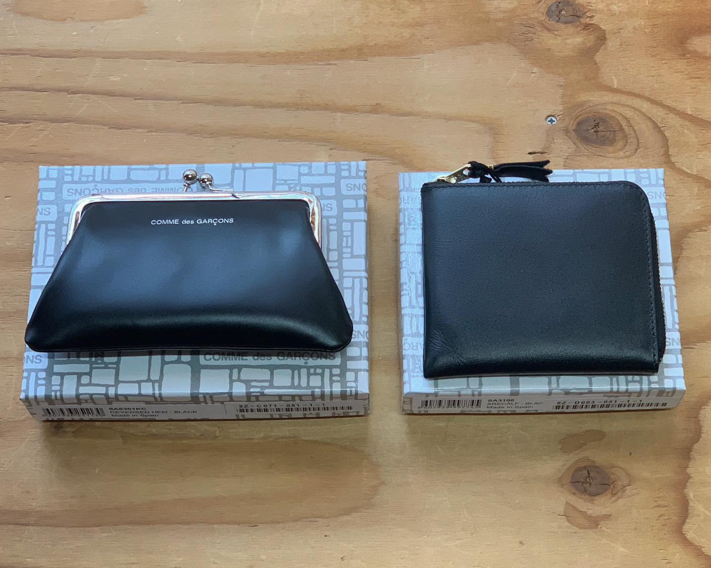 本日12月21日(土)から販売スタート❗️❗️ 『wallet 