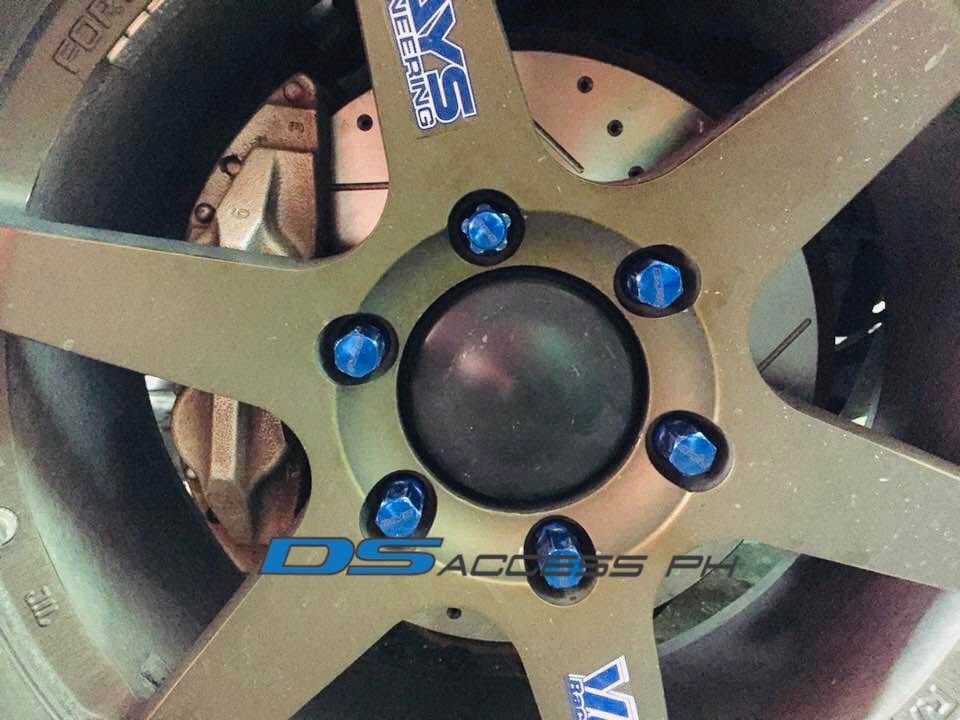 Premium Genuine Drilled and Slotted Performance Rotor Discs. Brake pads ...