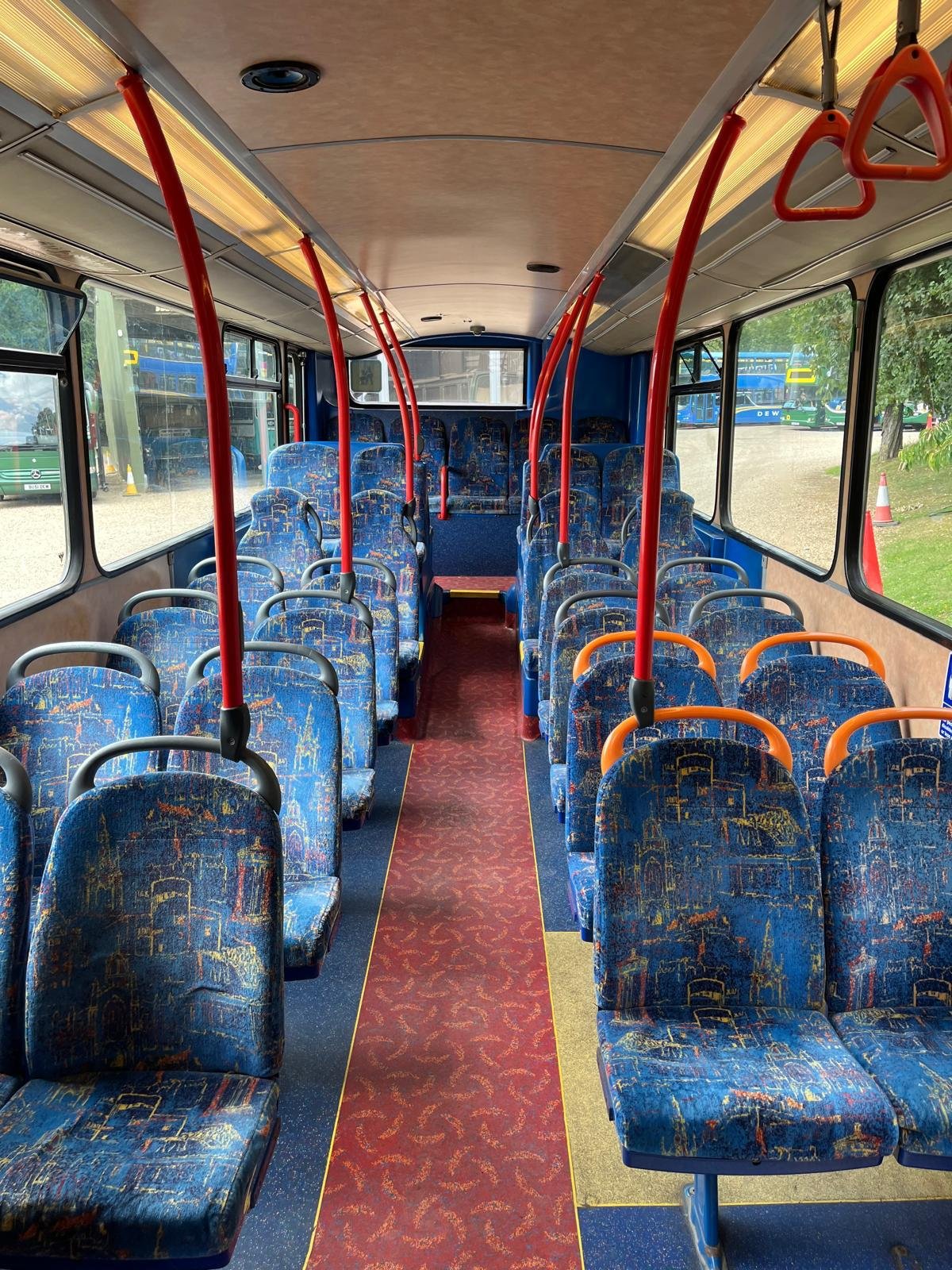 2006-volvo-b7-wright-eclipse-gemini-buses-huntingdon-facebook