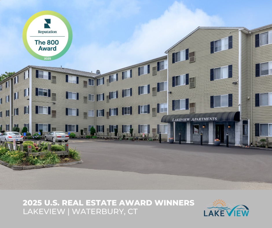 Photo inspiration: Visual Reference: Lakeview Apartment Homes
