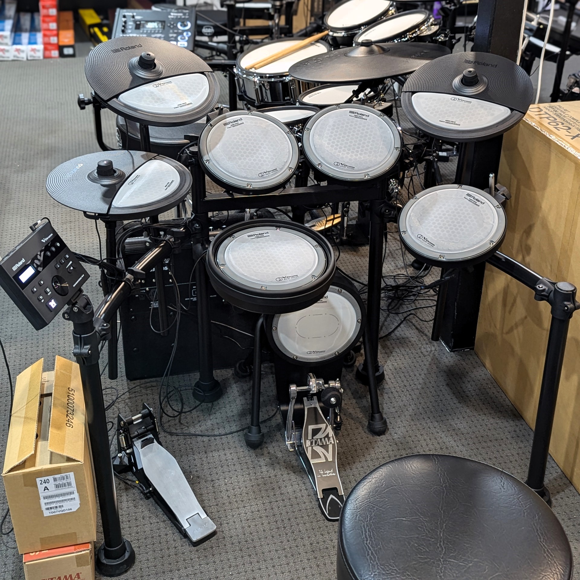 ?? The all new Roland VQD-106 Quiet Design Electronic Drumkit is 