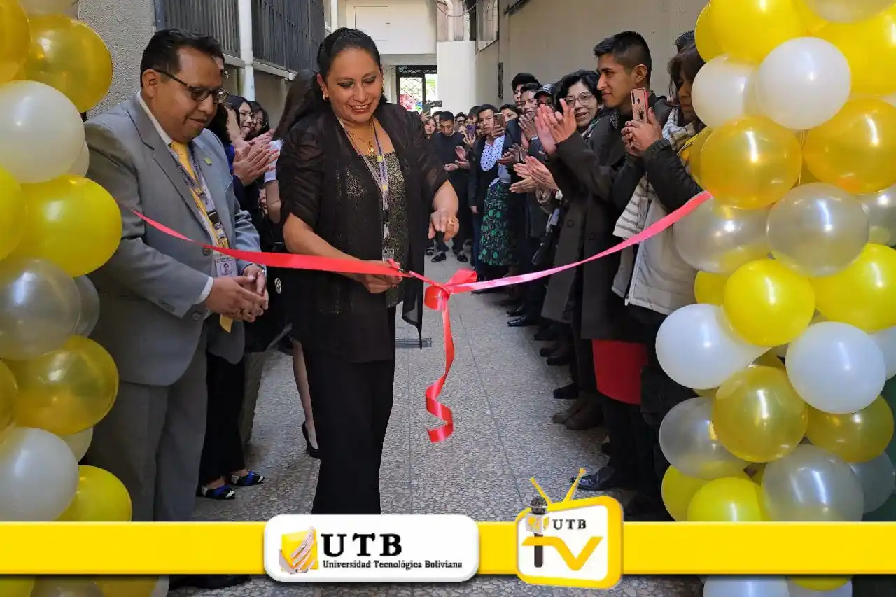 Universidad... - Universidad Tecnológica Boliviana - UTB