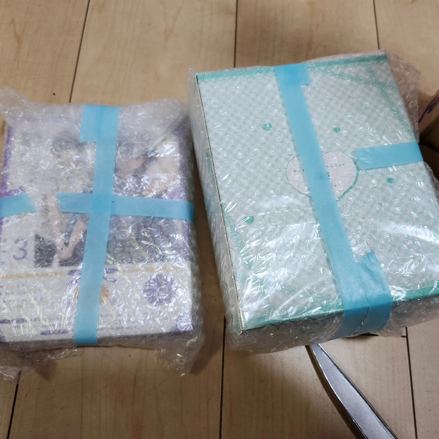 Shipping all these! (from Kadokawa online shop) 履いてください、鷹 
