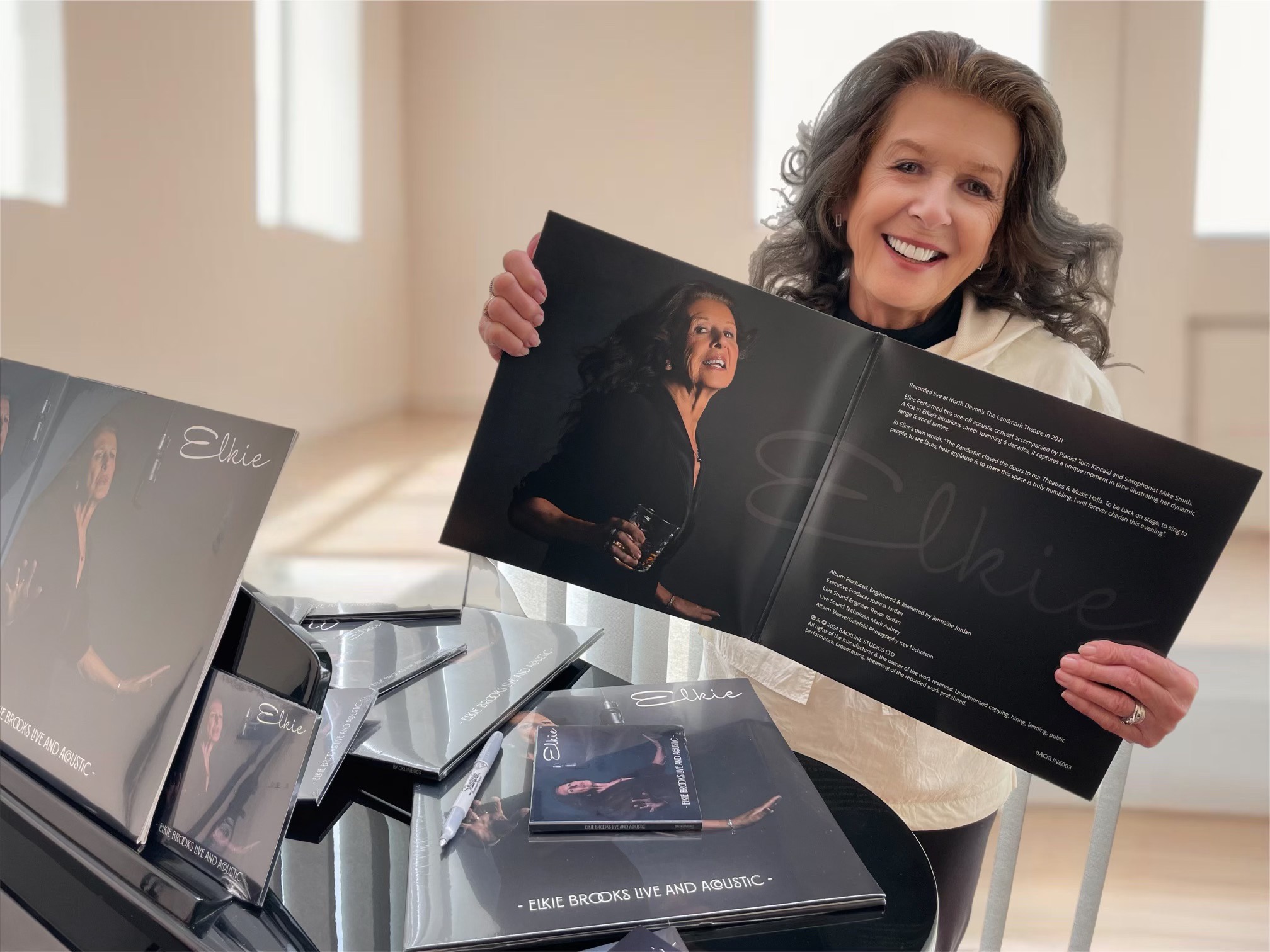 Elkie Brooks - I’m so thrilled my new ‘Live & Acoustic’... | Facebook