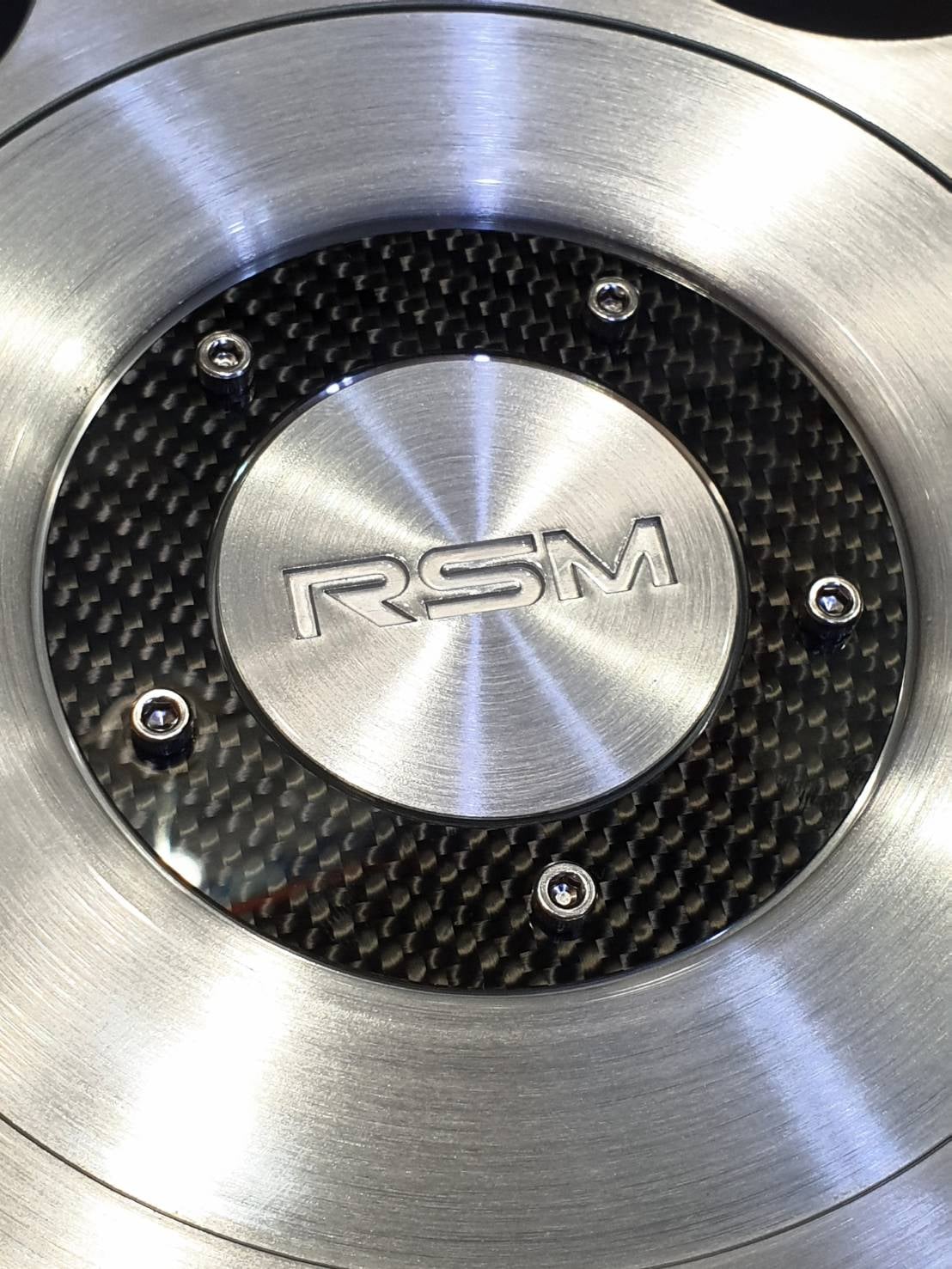 RSM Wheels 最新力作！ RF02 Plus , 19吋 首波上市... - MR.Lanking - 輪框先生 | Facebook