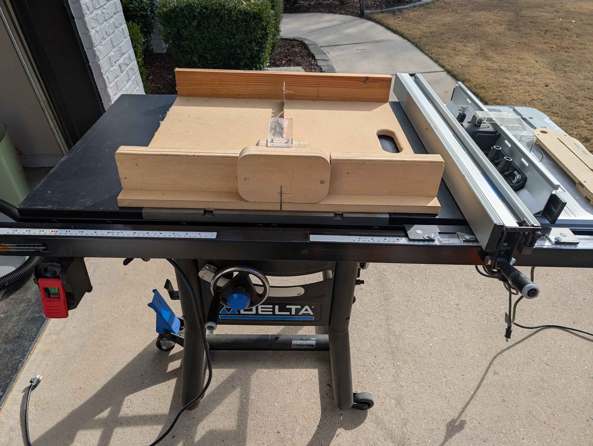 Delta 36-725 t2 with kobalt router - Saws & Blades - Cumming, Georgia ...