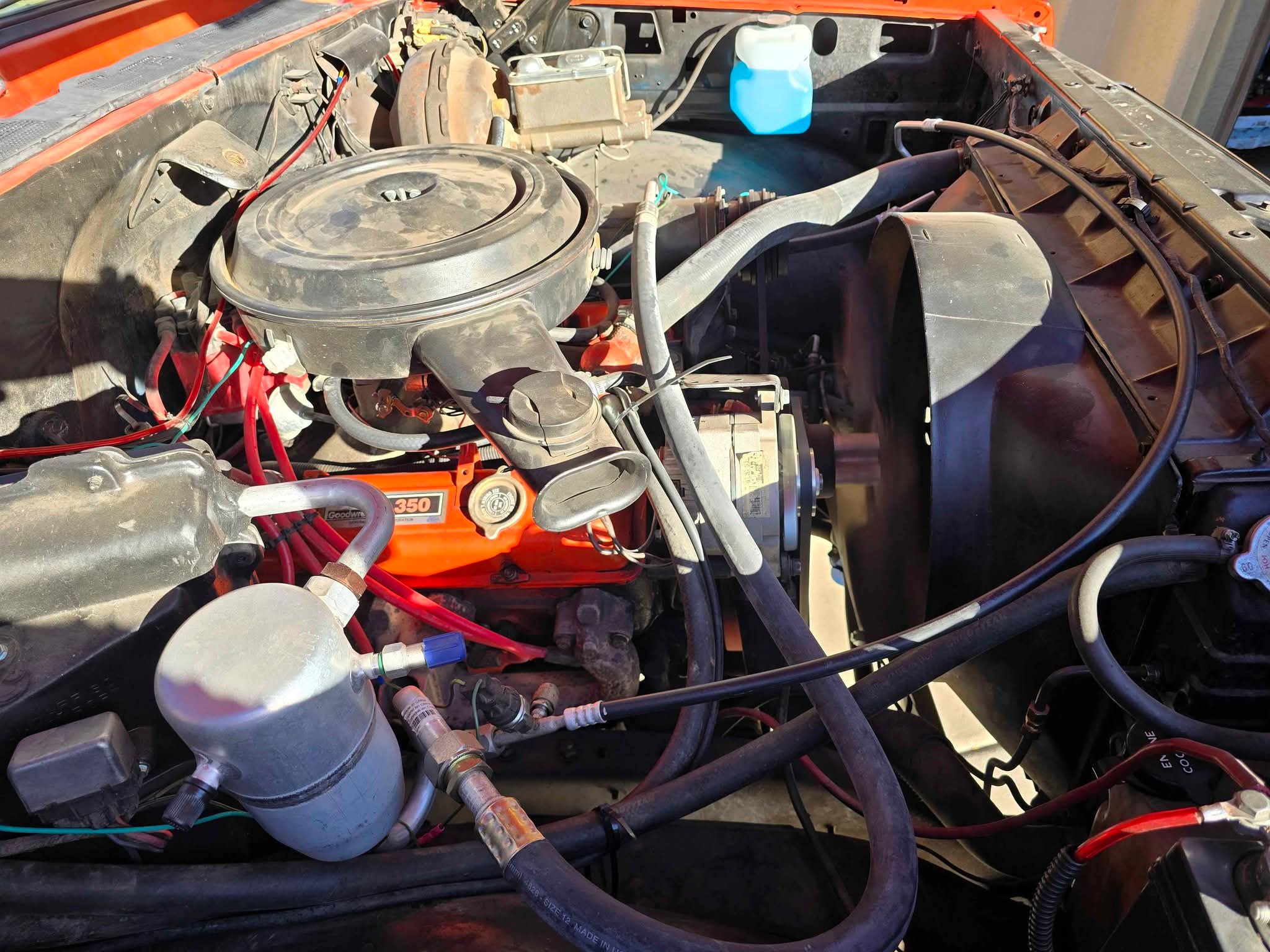 GM crate 350/TH350/NP203 T-Case - Car Engines & Engine Parts - Apache ...