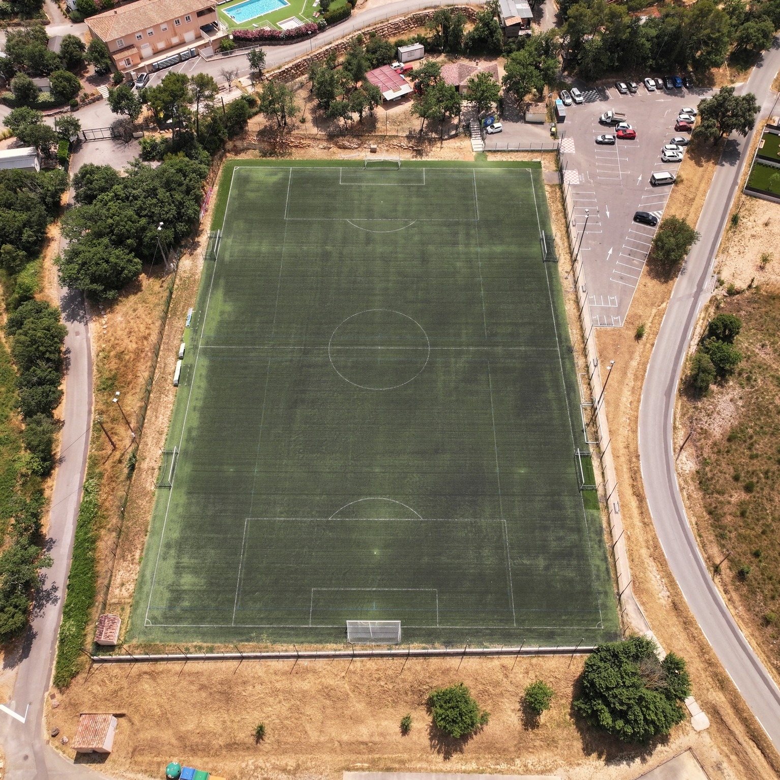 Commune - Fermeture du stade Alain Le Roux au public🚩 Durant les ...