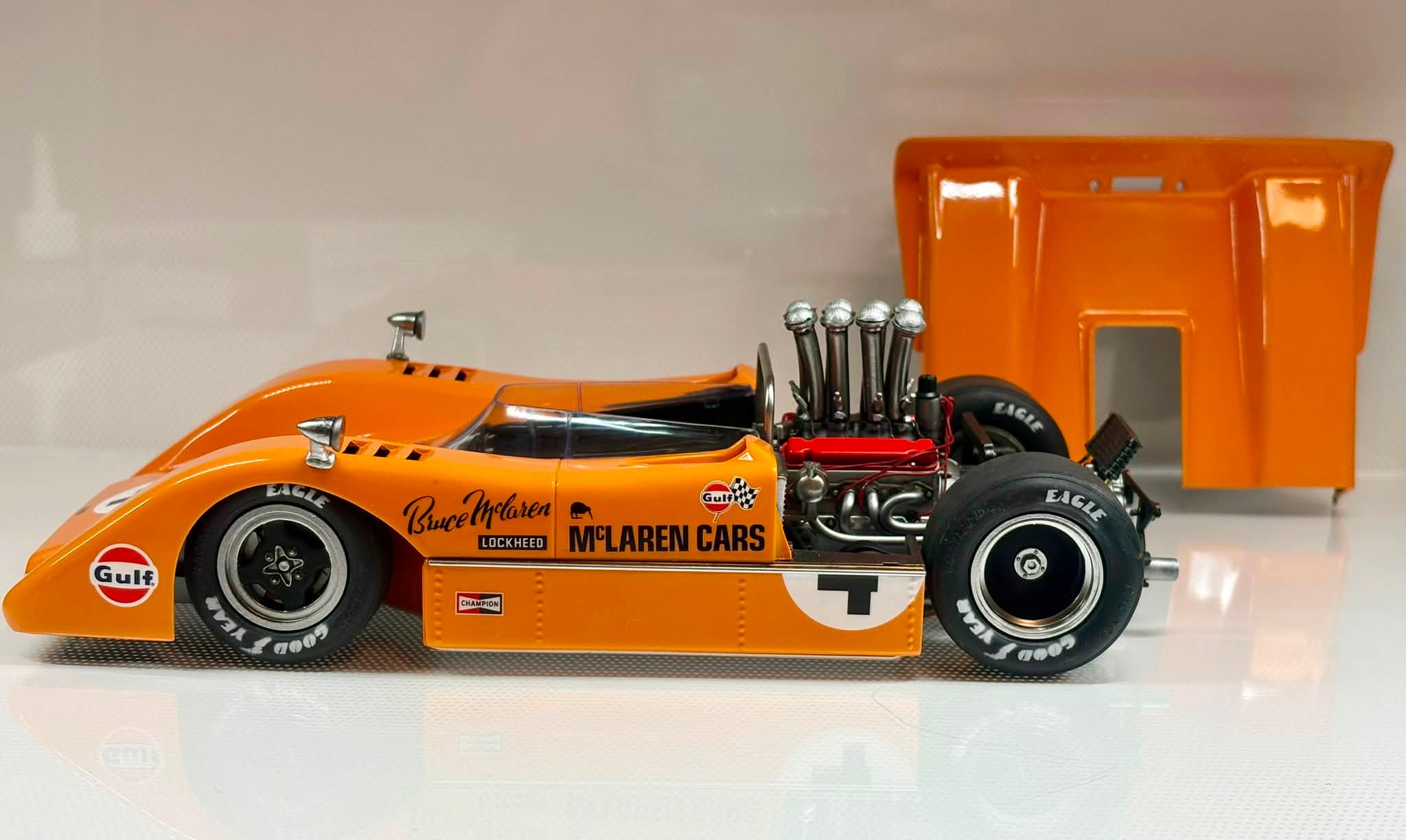 Tamiya McLaren M8A 1/18 scale model build