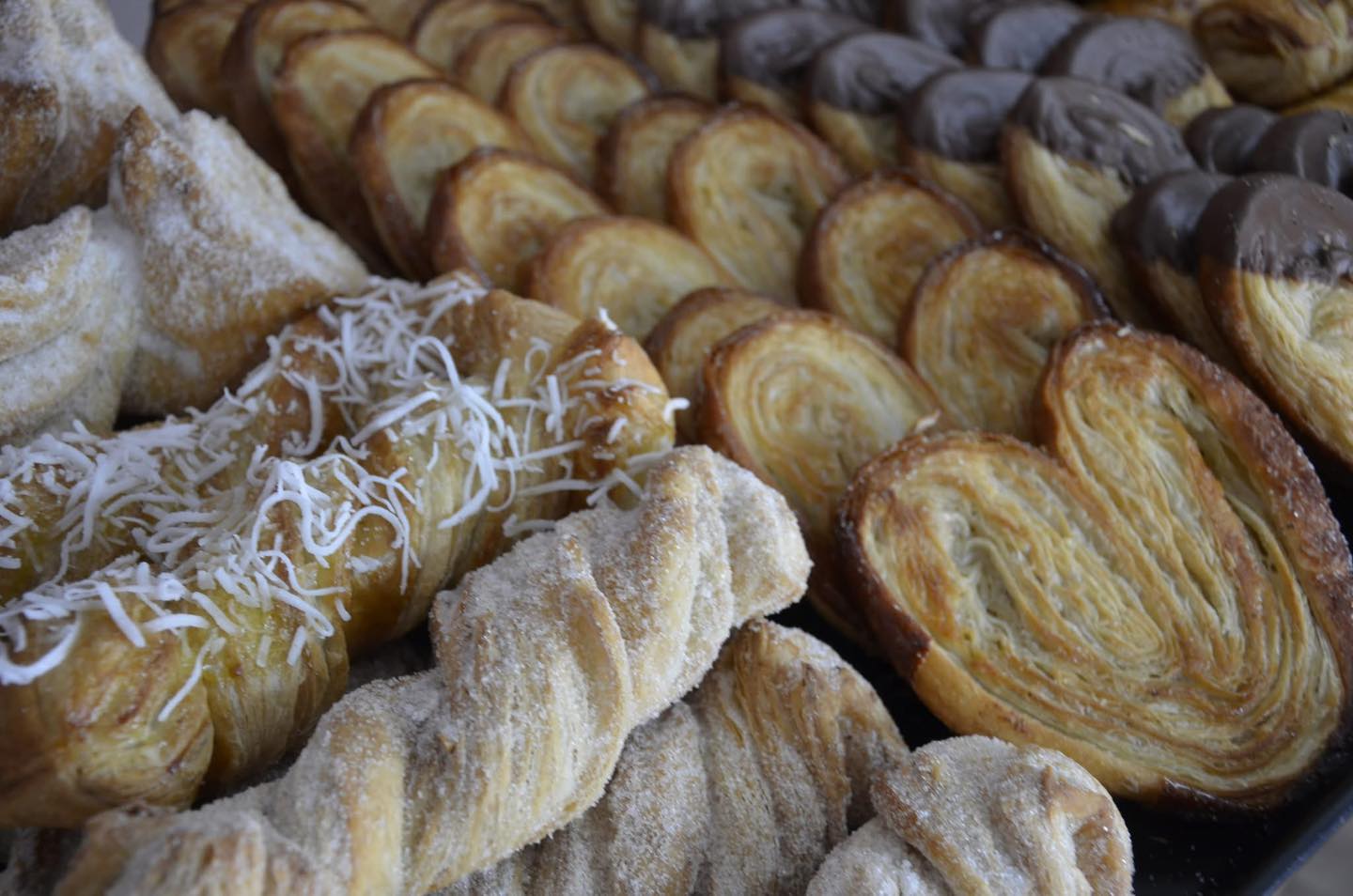 Panaderia - ¡Domingo de pan dulce! 😊 Visítanos en cualquiera de ...
