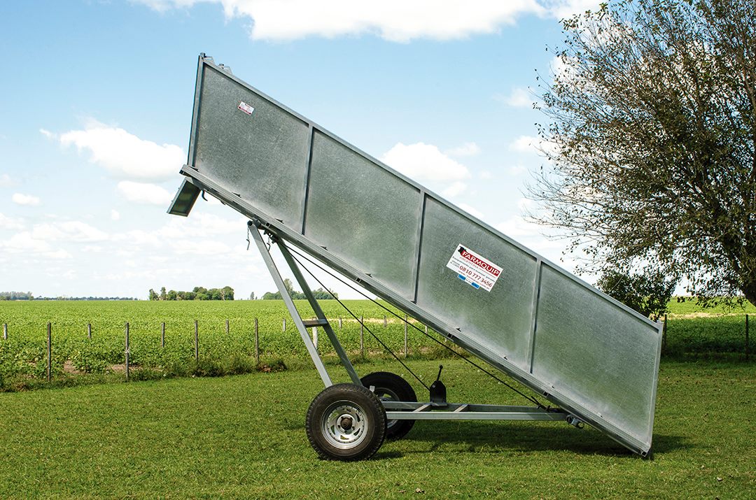 Farmquip - ⚠️ CARGADORES MÓVILES X 6m y de 3m Ideal para... | Facebook