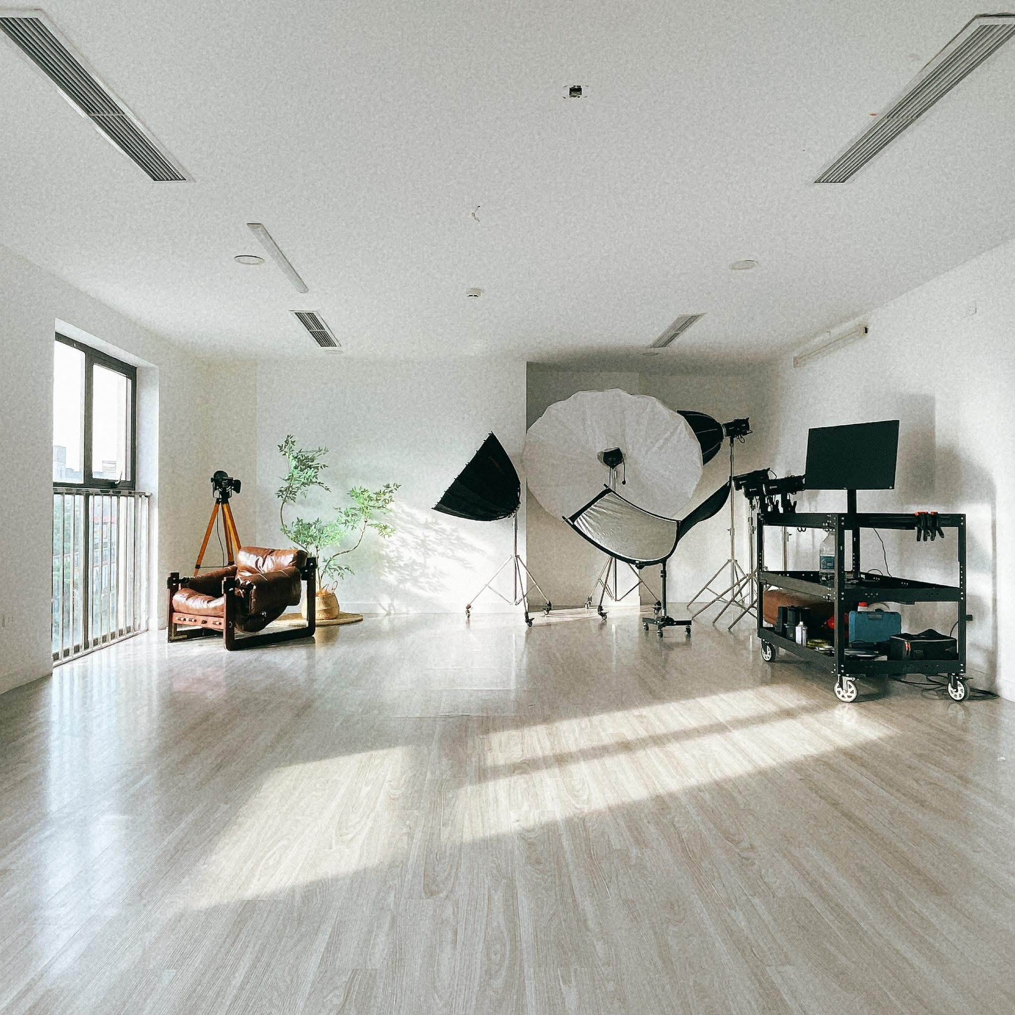 EM Studio | Hanoi