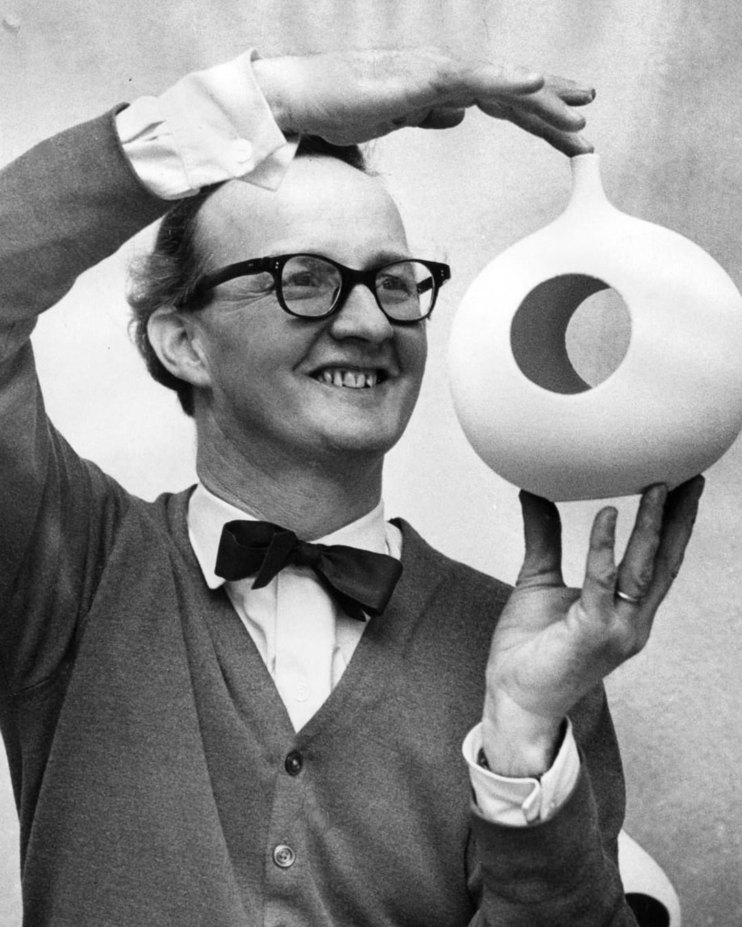 Stig - The pattern Pall was designed by Stig Lindberg in 1963. The ...