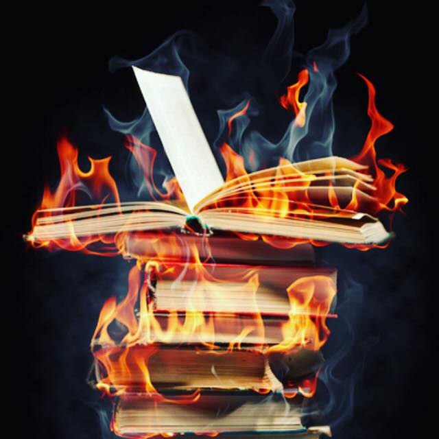 L.I.T (Learning. Incomparable.Things)GANG BOOK CLUB