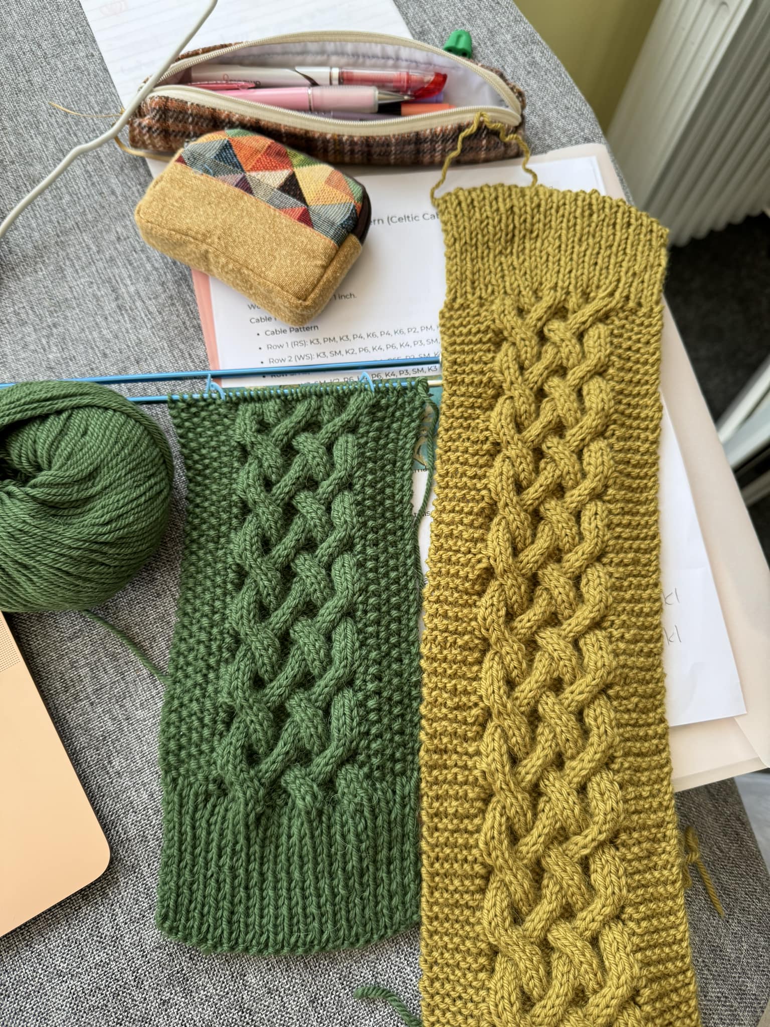 What is the name of Nora Gaughan's cable border style?