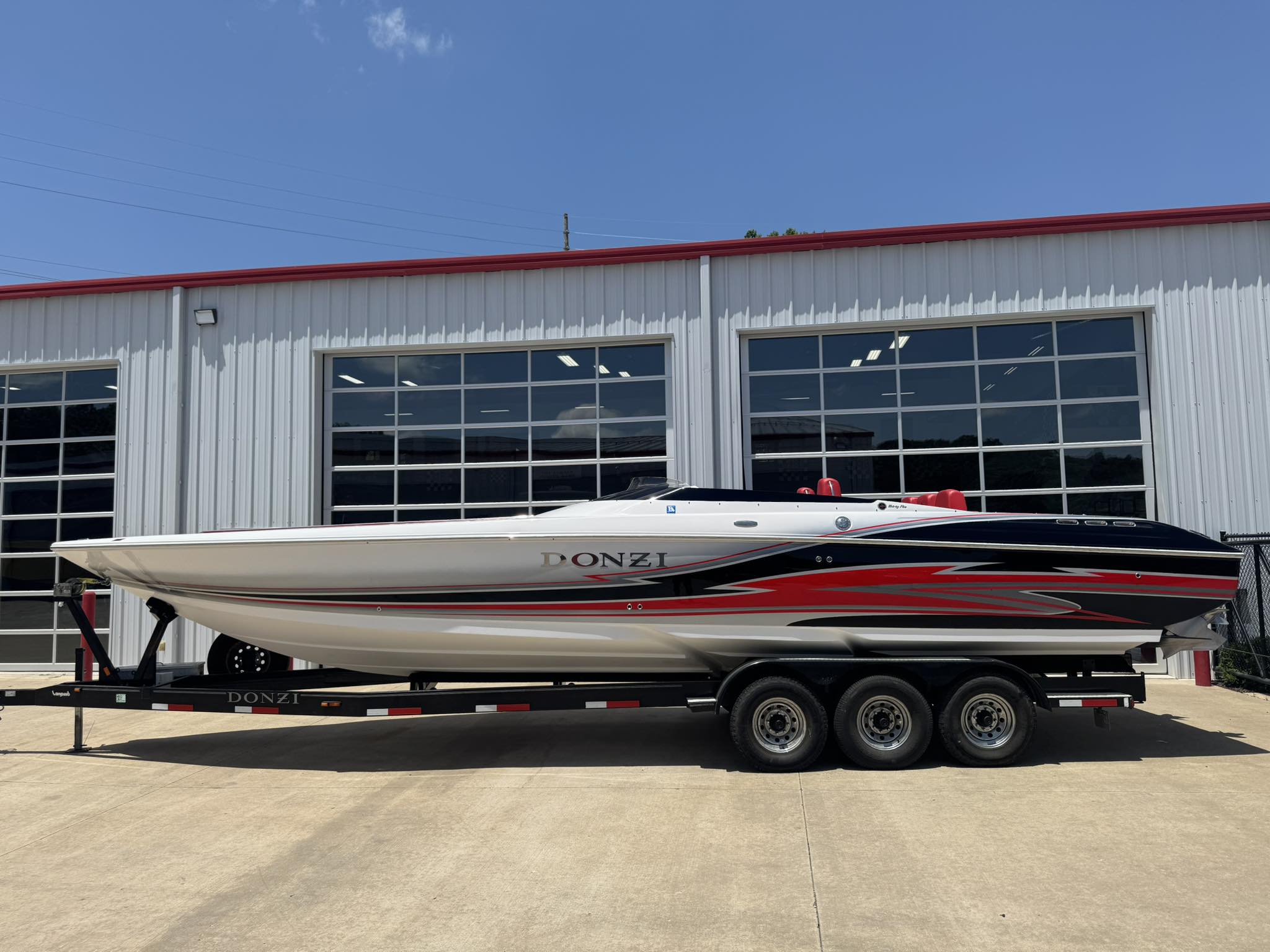 Performance - ‼️INCOMING LISTING‼️ $159,950 2009 Donzi 35ZR Mercury ...