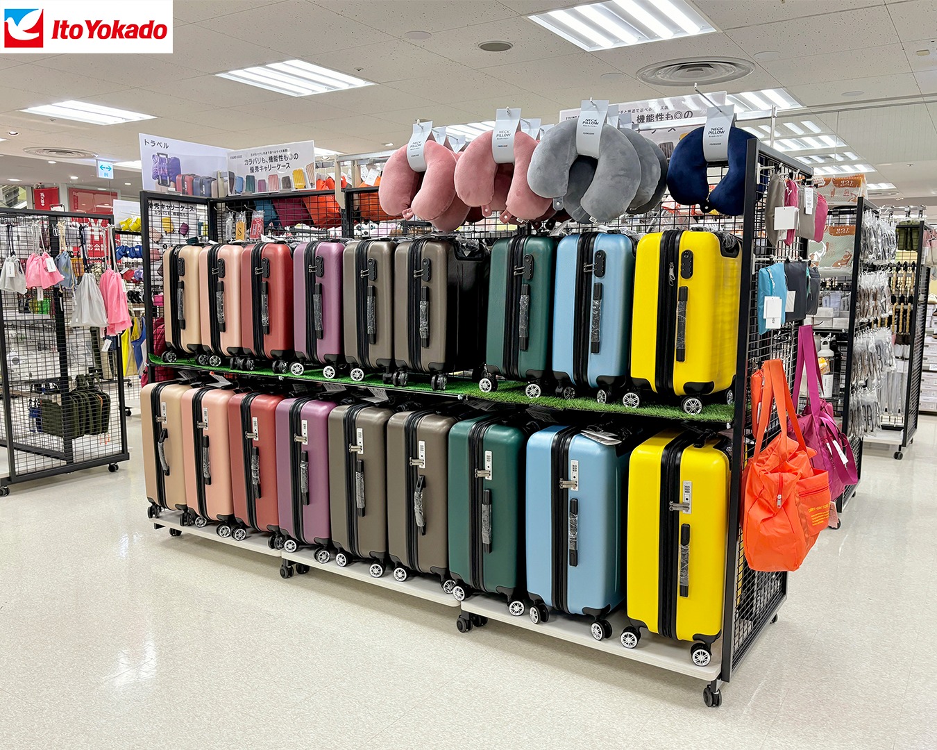 NoWorriesEvenIfYouOverpack #StylishTravelEssentials Ever found 