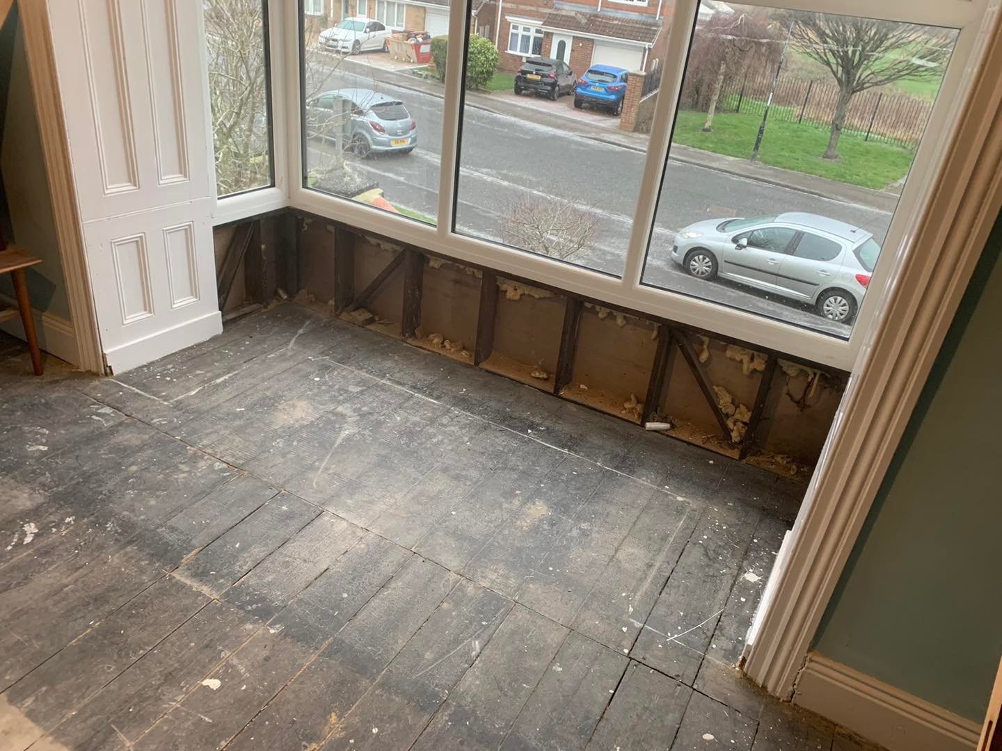 Window bay boxing and insulating... - DW Plumbing & Joinery
