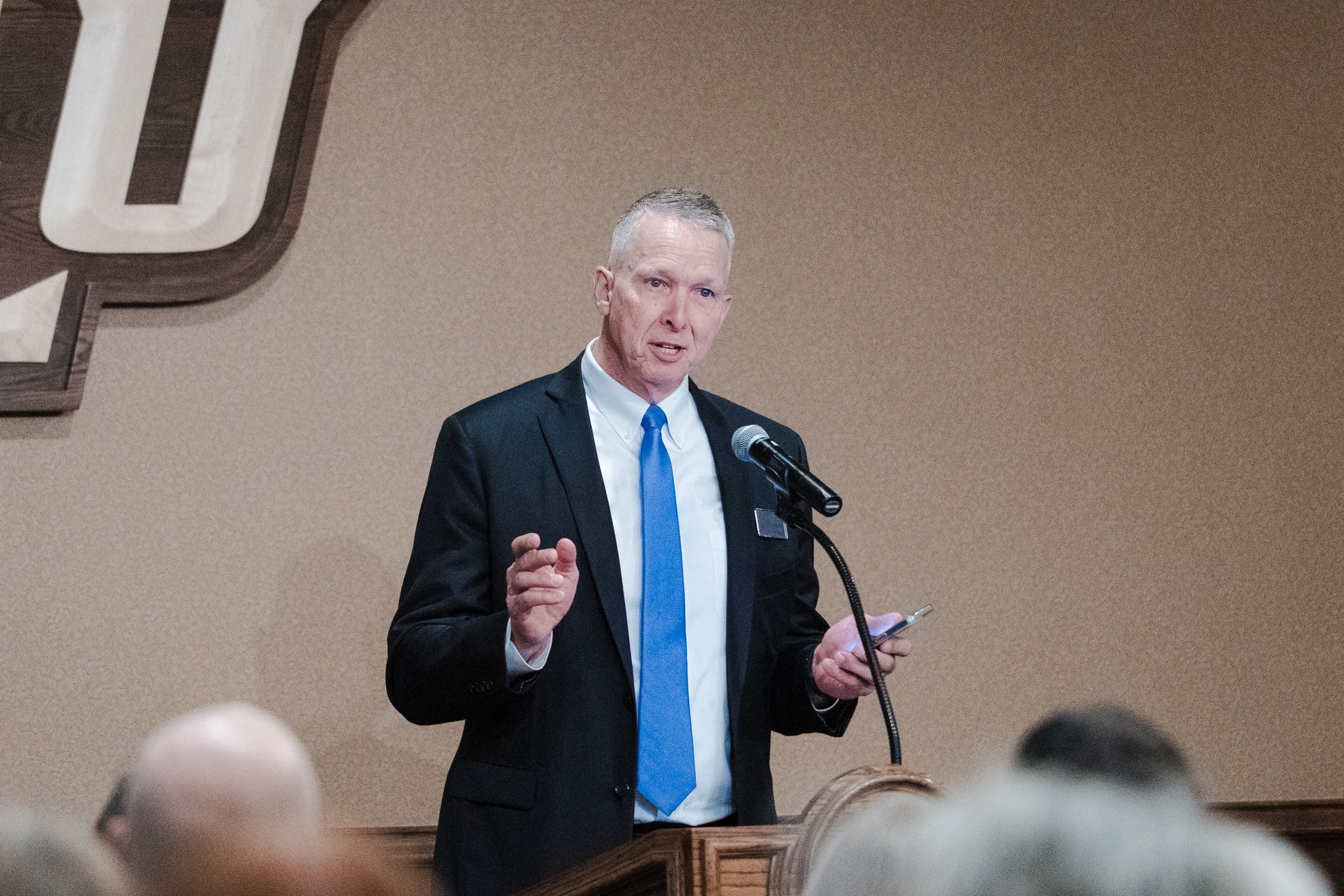 Lubbock - President Scott McDowell speaking about presenting the award ...
