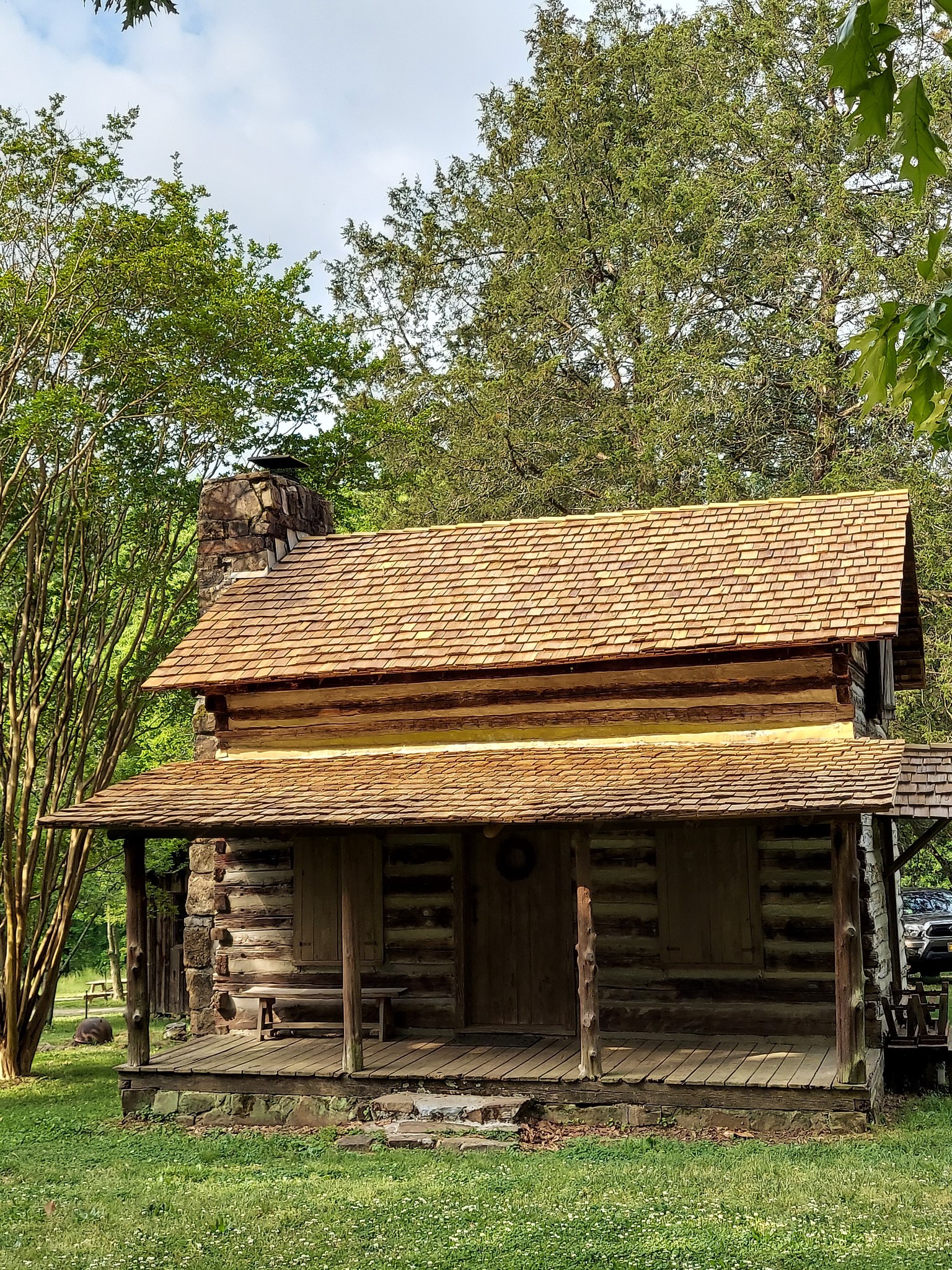 Spring Frog Cabin Open