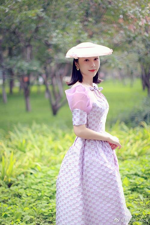 Lin ke Tong 林柯彤小龙女彤彤