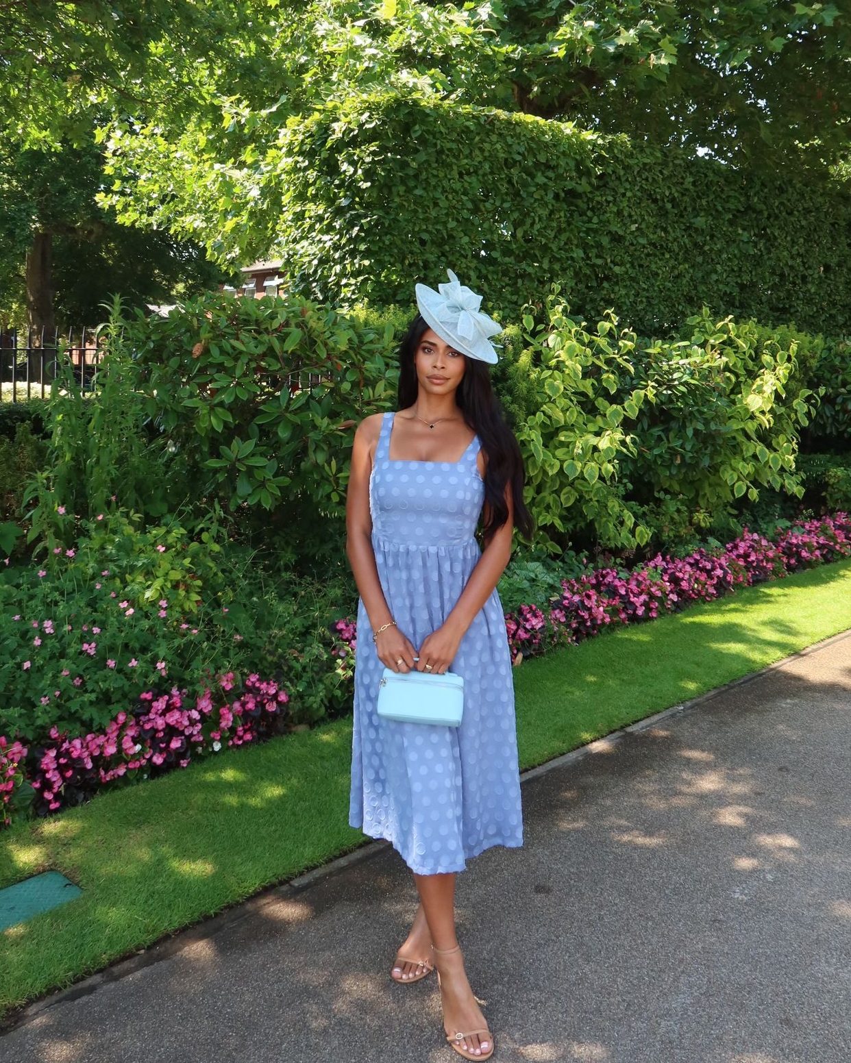 Ascot style stakes: placing all bets on these outfits. #ladiesday #ascot2025 #ascotraces @sophpiper_ @lili.piper Sophie's Dress: https://lipsy.visitlink.me/445K9l Sophie's fascinator: https://lipsy.visitlink.me/AnEDVy Lili's Dress: https://lipsy 