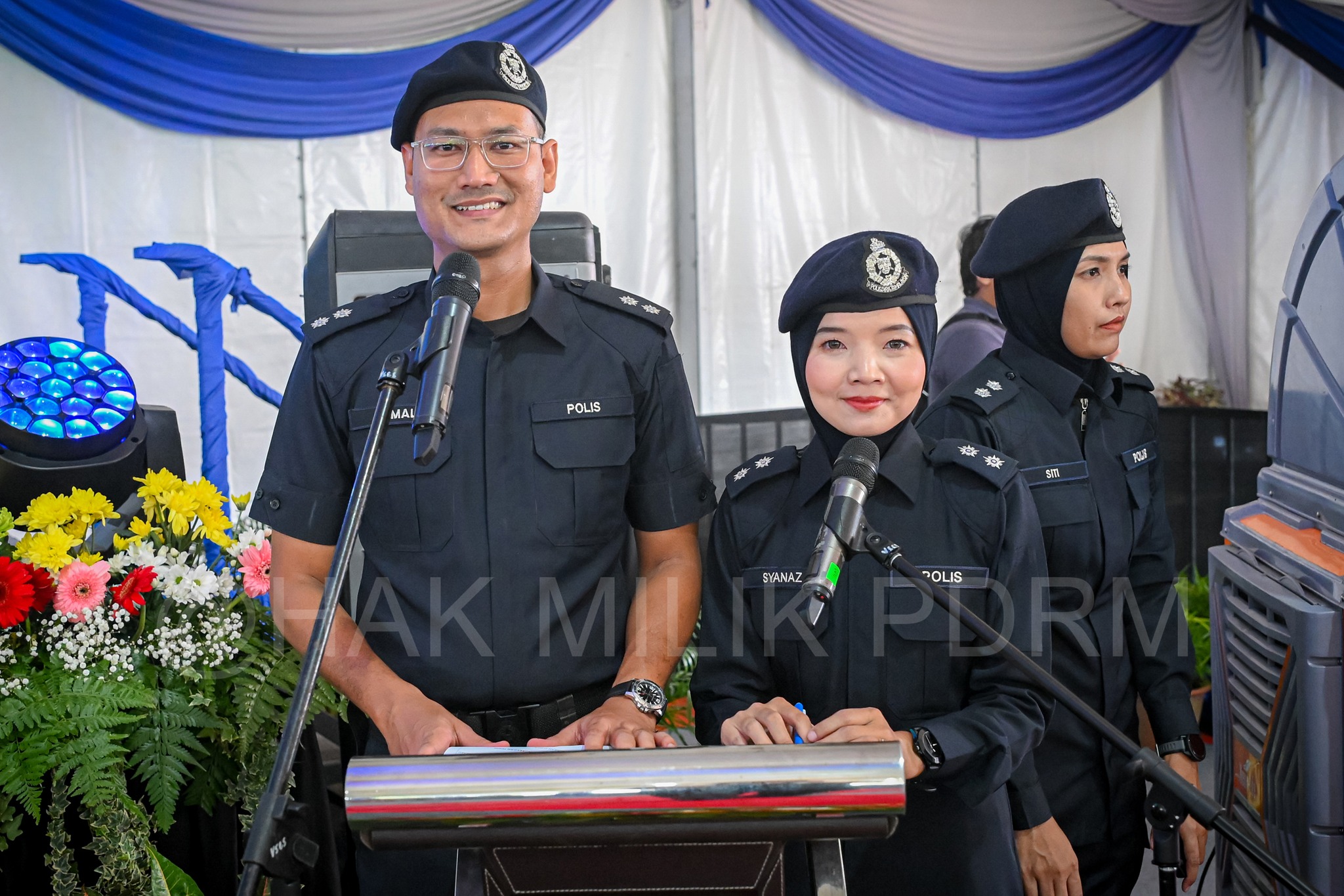Polis... - Polis Diraja Malaysia ( Royal Malaysia Police )