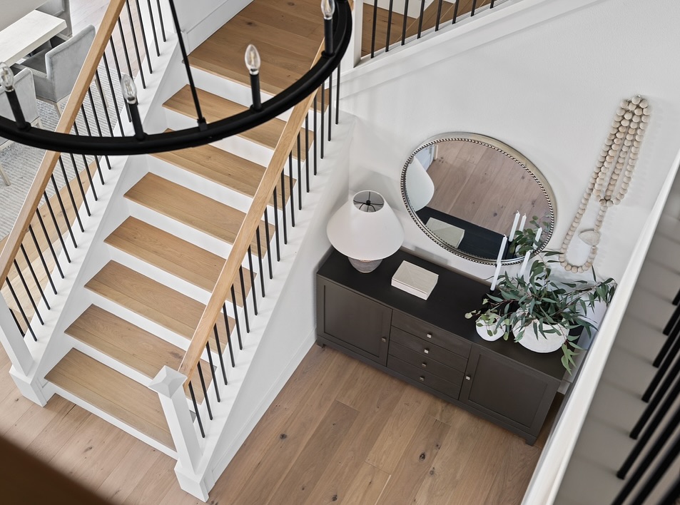 Laura Lochrin Interiors