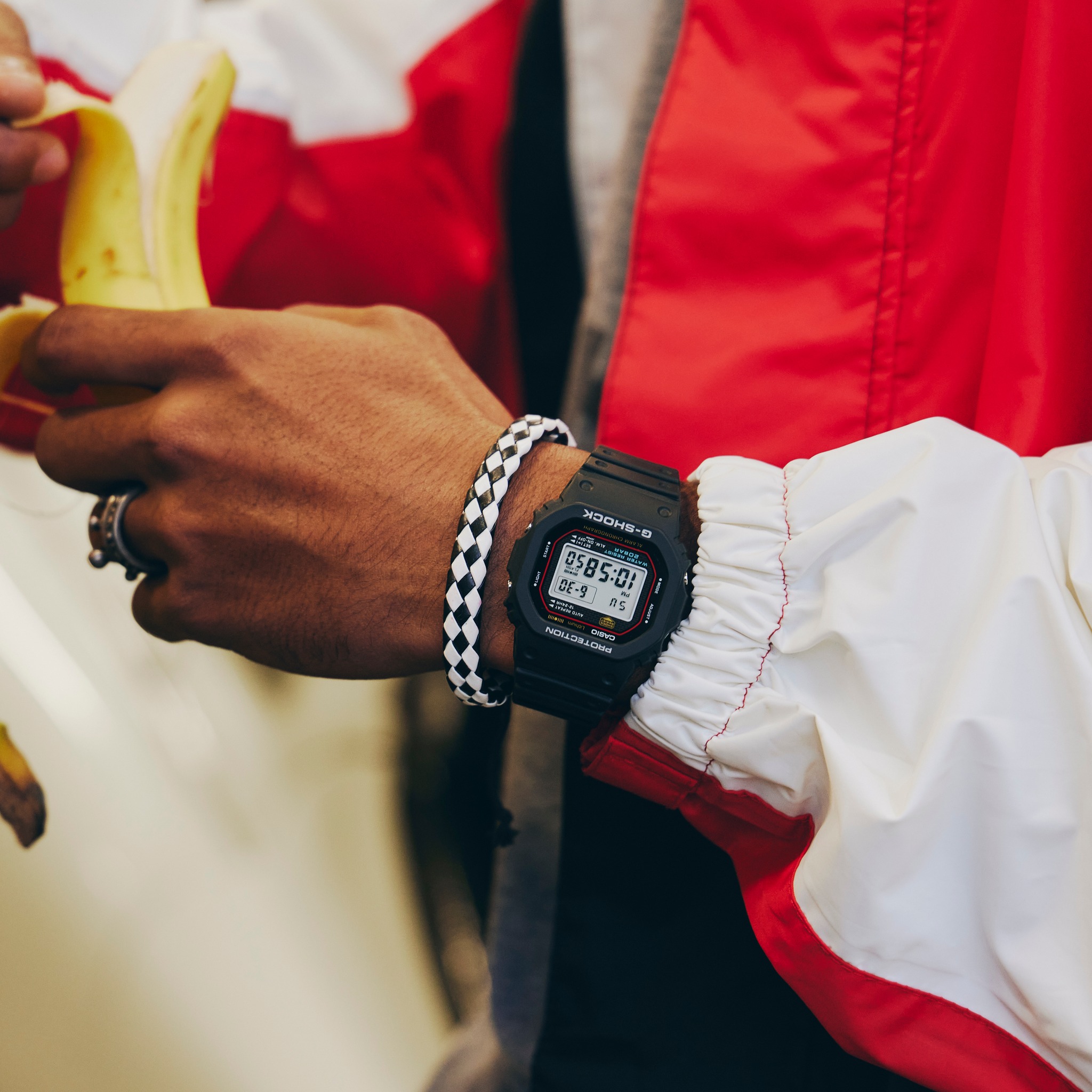 CASIO G-SHOCK DW-5600RL-1JF From the archives to your wrist—the DW 