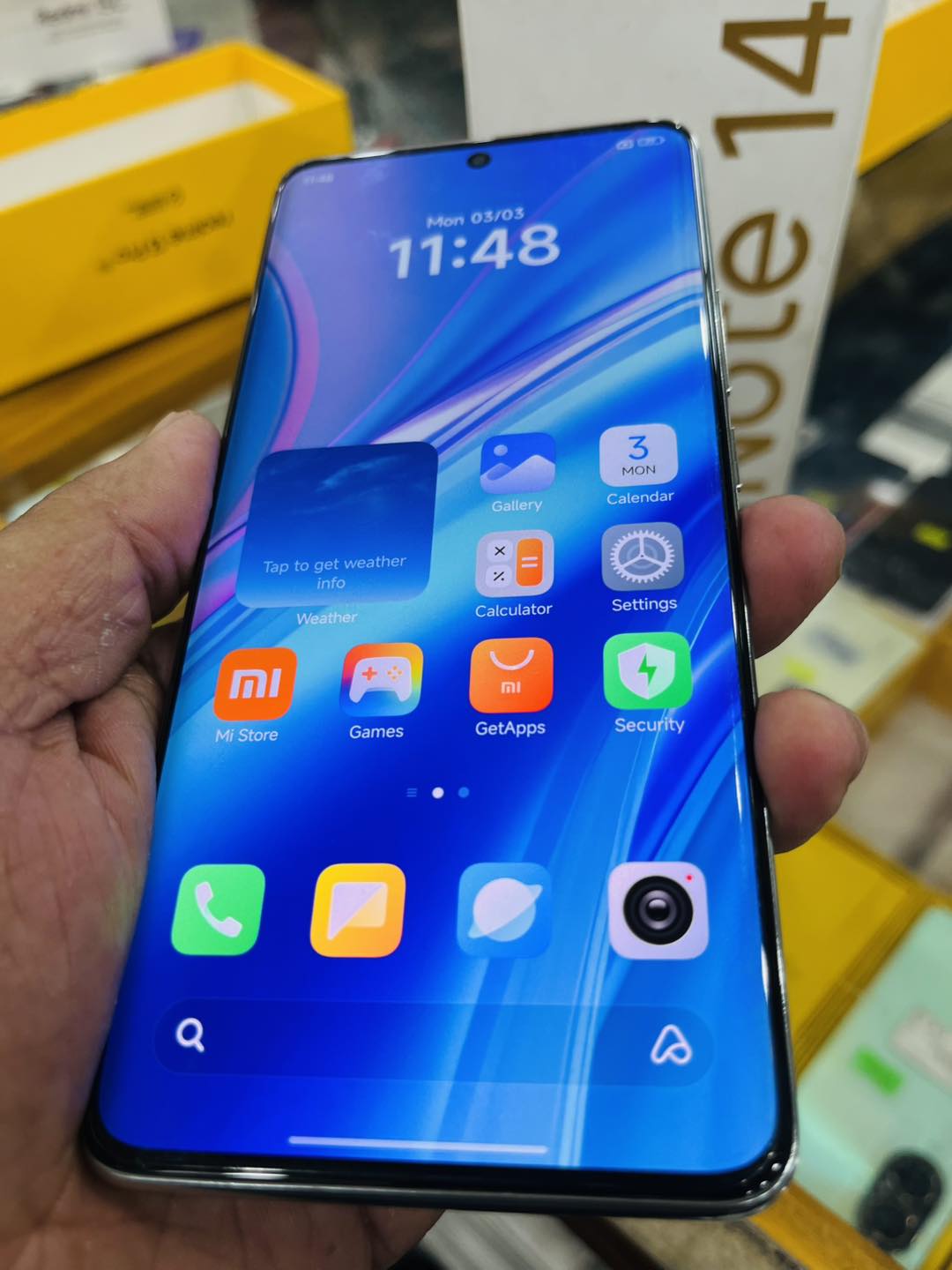 New singapur telecom added a new photo new singapur telecom