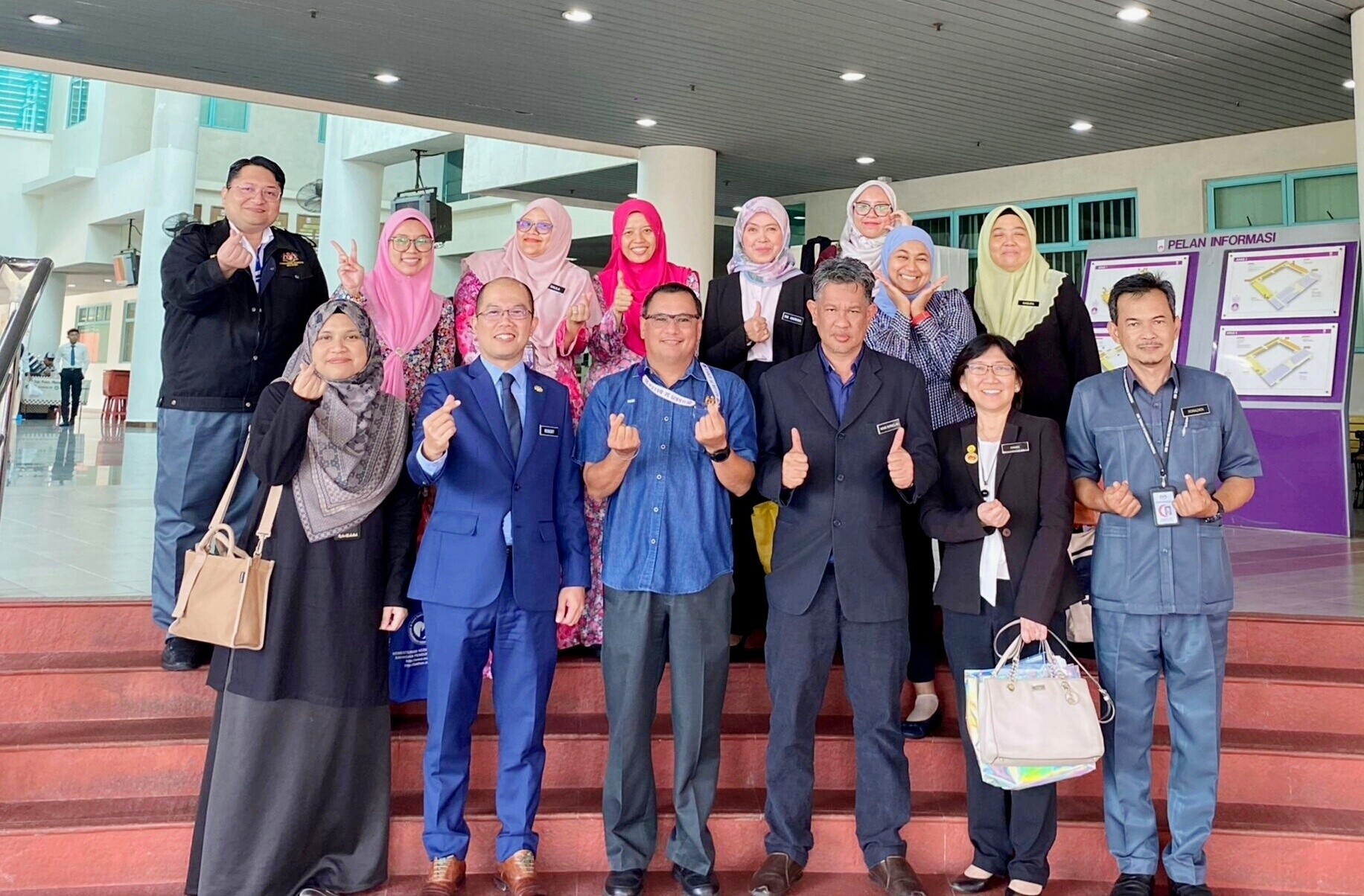 Mesyuarat penyelarasan pengambilan pelatih Diploma Farmasi di ILKKM ...