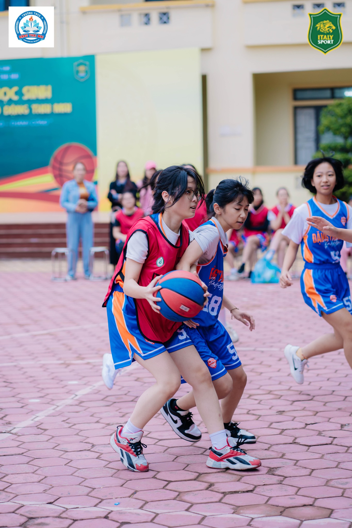 Trung Tâm... - Trung Tâm Bóng Rổ ITALY SPORT VINH NGHỆ AN