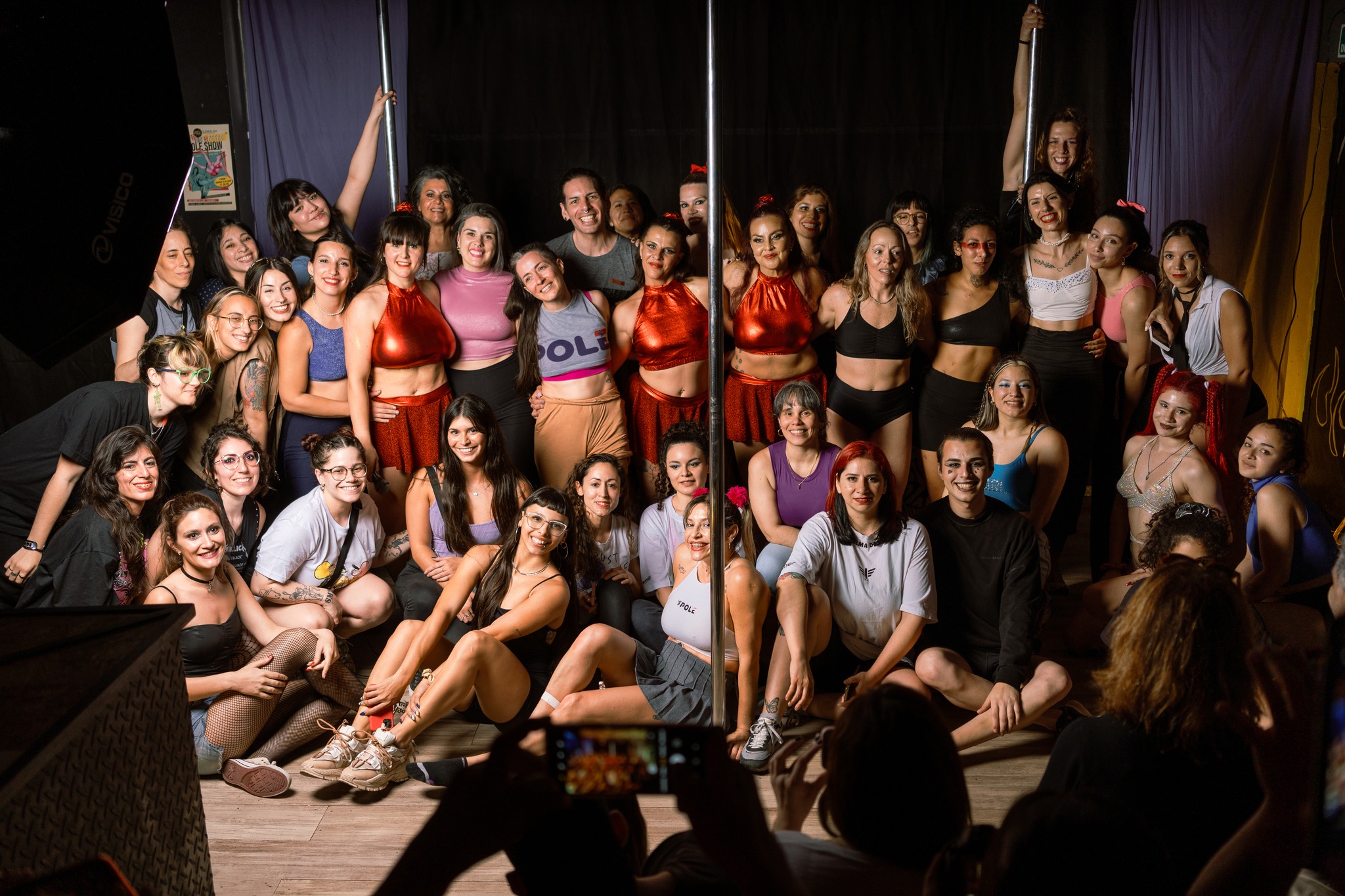 Pole Fusion. Escuela... - Pole Fusion. Escuela de Pole Dance