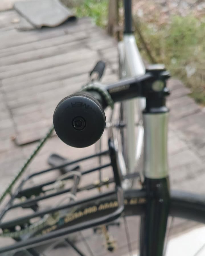 Strummer Bikes & Components | Surabaya