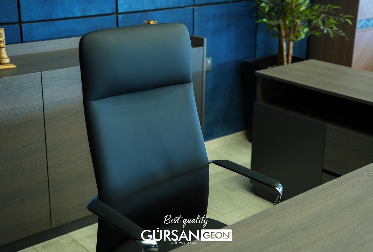 Gursan Geon Office Furniture - Sulaimanyah